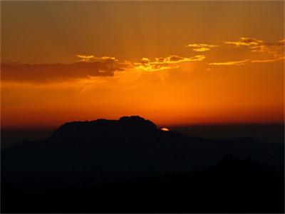主人公叫（凌陌风叶夕瑶）的小说-凌陌风叶夕瑶免费阅读最新章节列表_笔趣阁
