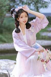 爆款小说离婚后，夫人马甲藏不住了  沈映琼薄千豫全新章节免费阅读