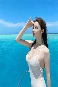 每日上一香，各路神仙修为狂飙全文免费阅读  陈川殷温娇完整版在线赏析