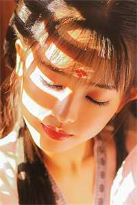 人在娘胎：女帝别来扒拉我小说叫什么名字  夏薇雨秦峰在哪里可以看