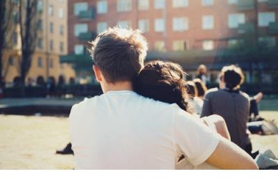 分手心情不好的说说：但我从没见你结过婚