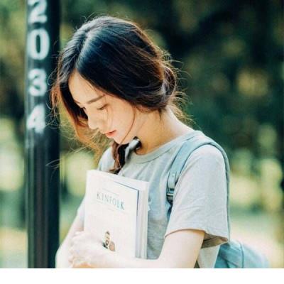 心痛入骨的心情不好的说说：不要问，不要期望