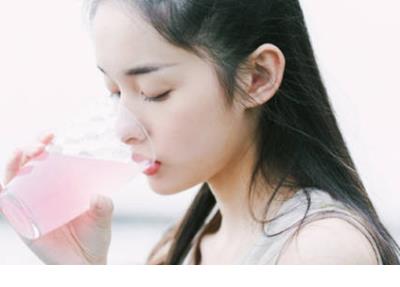 最伤感让人心疼的句子 让人心疼又伤感的句子
