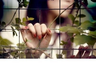 潜意识喊错人的名字 男朋友口误叫了前女友的名字