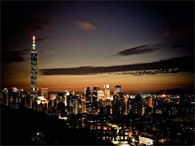 绑定系统后，我成了万界百晓生：+后续人物讨喜无套路全集裴南星
